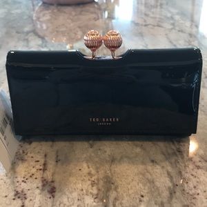 NWT TED BAKER London Black patent wallet